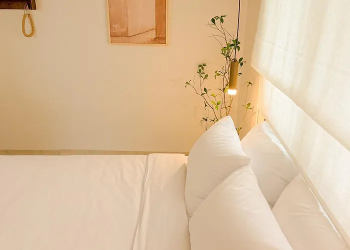 Apartamento 해방촌 이태원 남산 신흥시장 숙대입구역 남영역 녹사평역 서울역 무료짐보관 Airport Taxi Available *