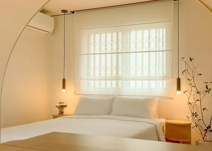 해방촌 이태원 남산 신흥시장 숙대입구역 남영역 녹사평역 서울역 무료짐보관 Airport Taxi Available Apartamento Seúl